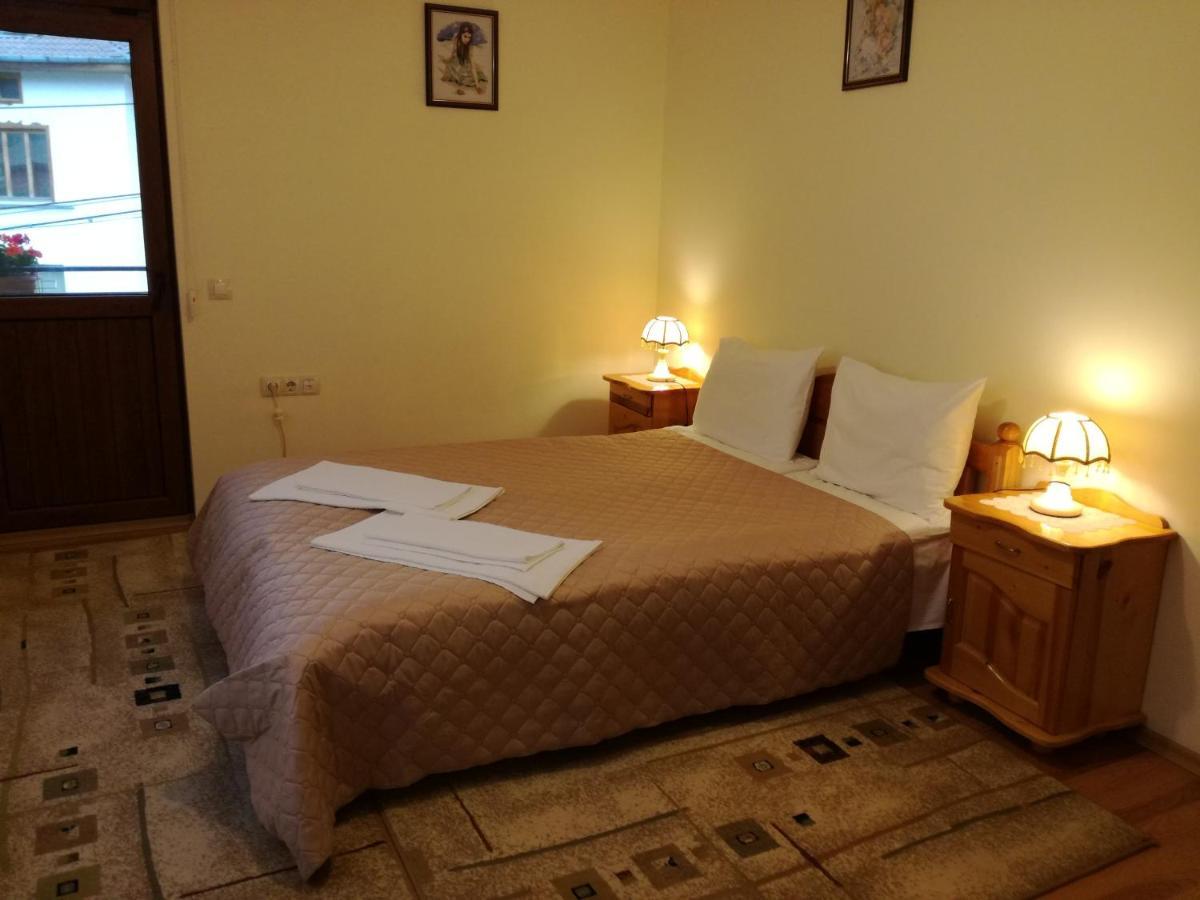 Guest House Benita Devin Esterno foto