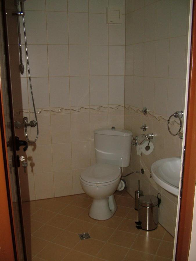 Guest House Benita Devin Esterno foto