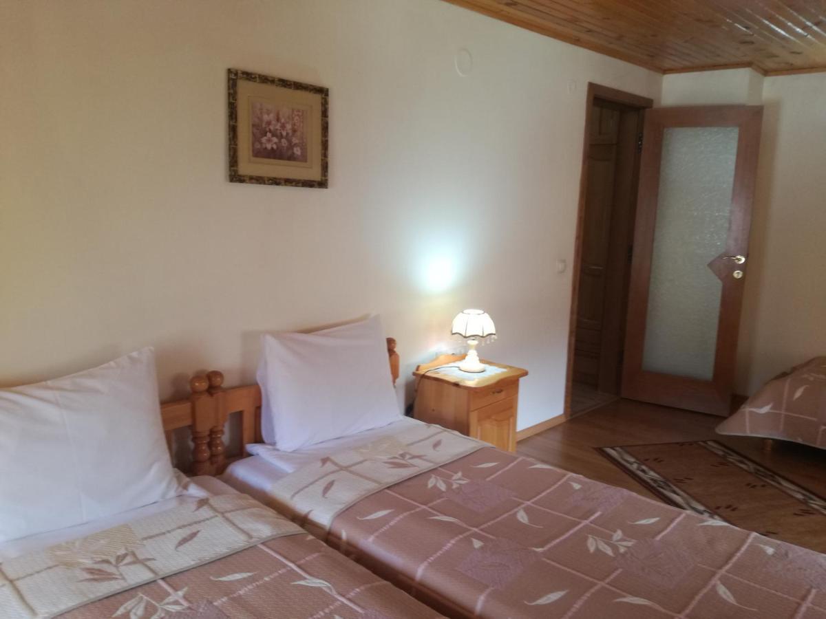 Guest House Benita Devin Esterno foto