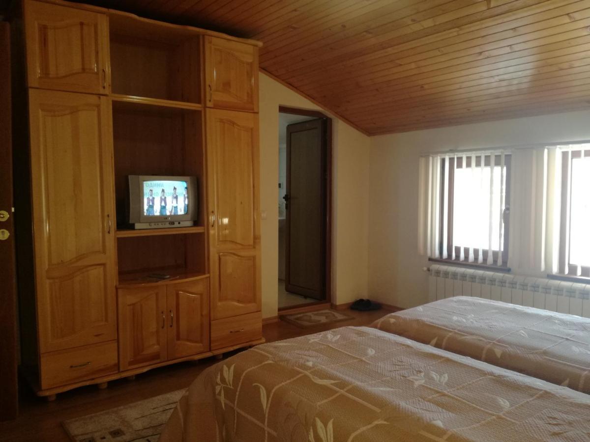 Guest House Benita Devin Esterno foto
