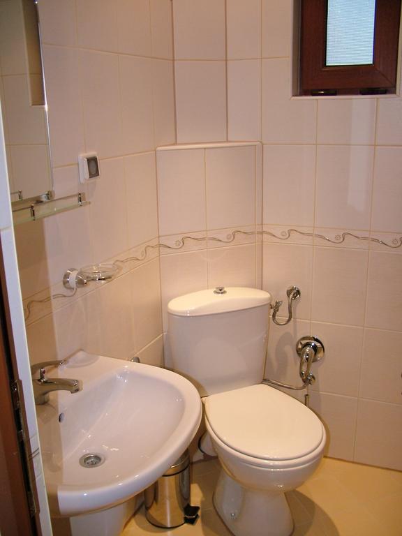 Guest House Benita Devin Esterno foto