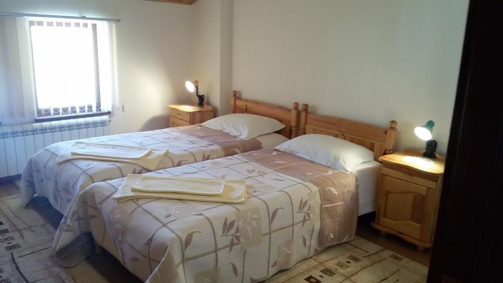 Guest House Benita Devin Esterno foto